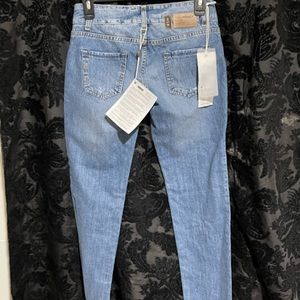 Made in Italy two women jeans size 27 brand new absolutely beautiful